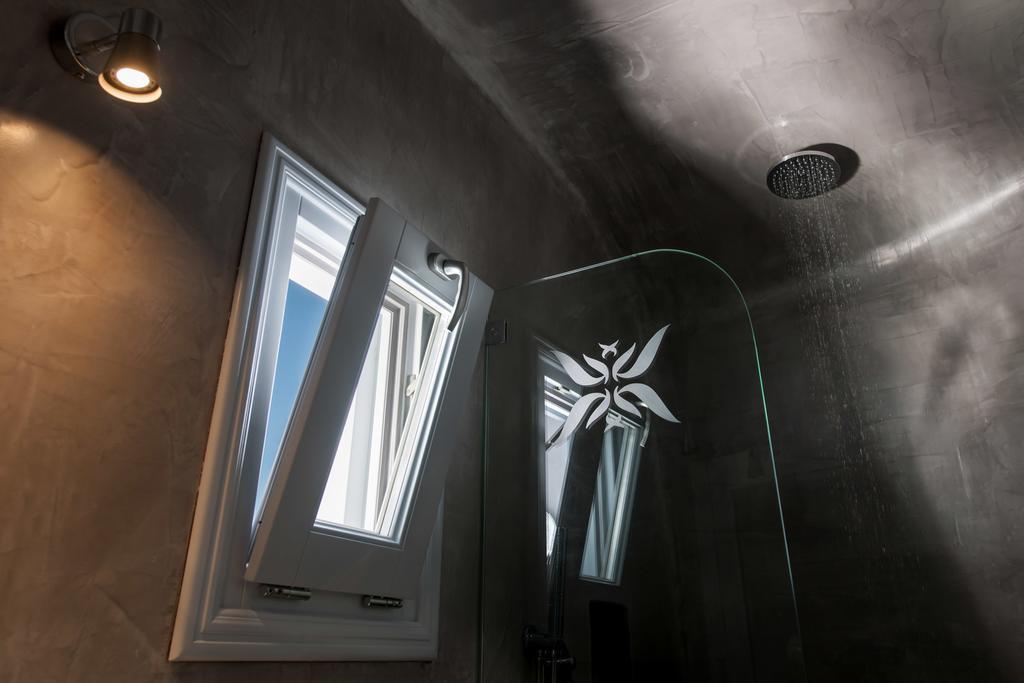 Evmenia Luxury Cave Villa Oia  Exterior photo
