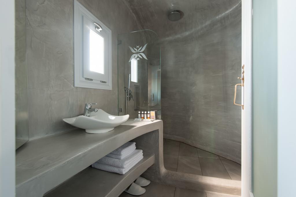 Evmenia Luxury Cave Villa Oia  Room photo